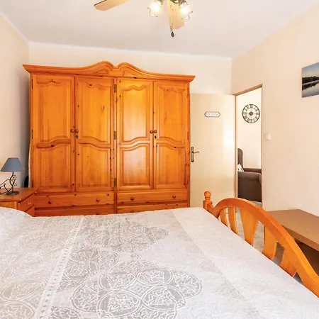 Apartmán Tmnel3-5 *